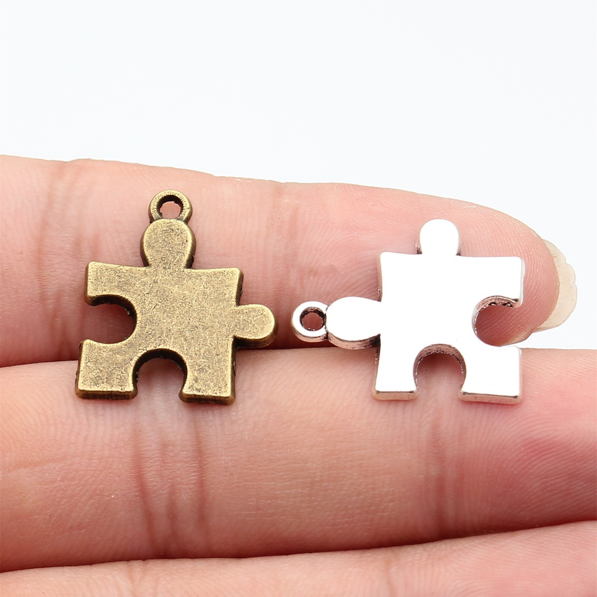 WYSIWYG 10pcs 23x20mm 2 Colors - đánh giá và giá Vintage Fashion Stores